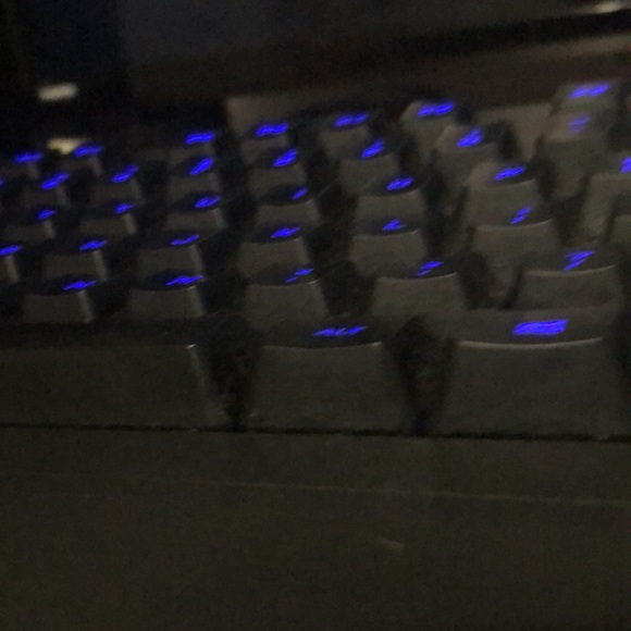 Is game - Picture 5 of 6